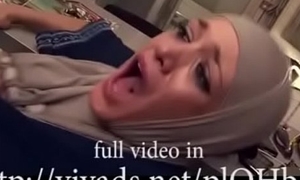hijab girl fucking liquidate pussy