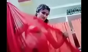 Swathi naidu showing her assembly and crippling red saree