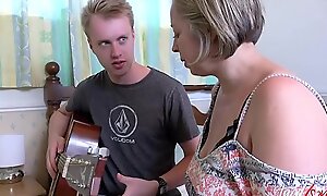 AgedLovE Grown up Lady Hardcore Fuck With Handy Bloke